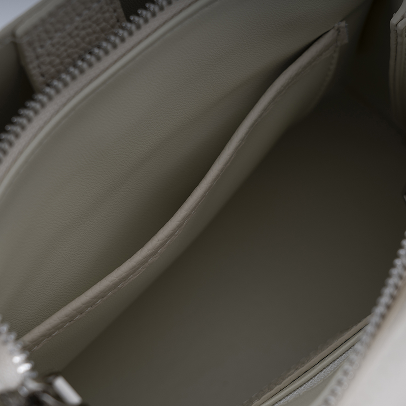 Milk-Fog White Soft-Textured Handbag