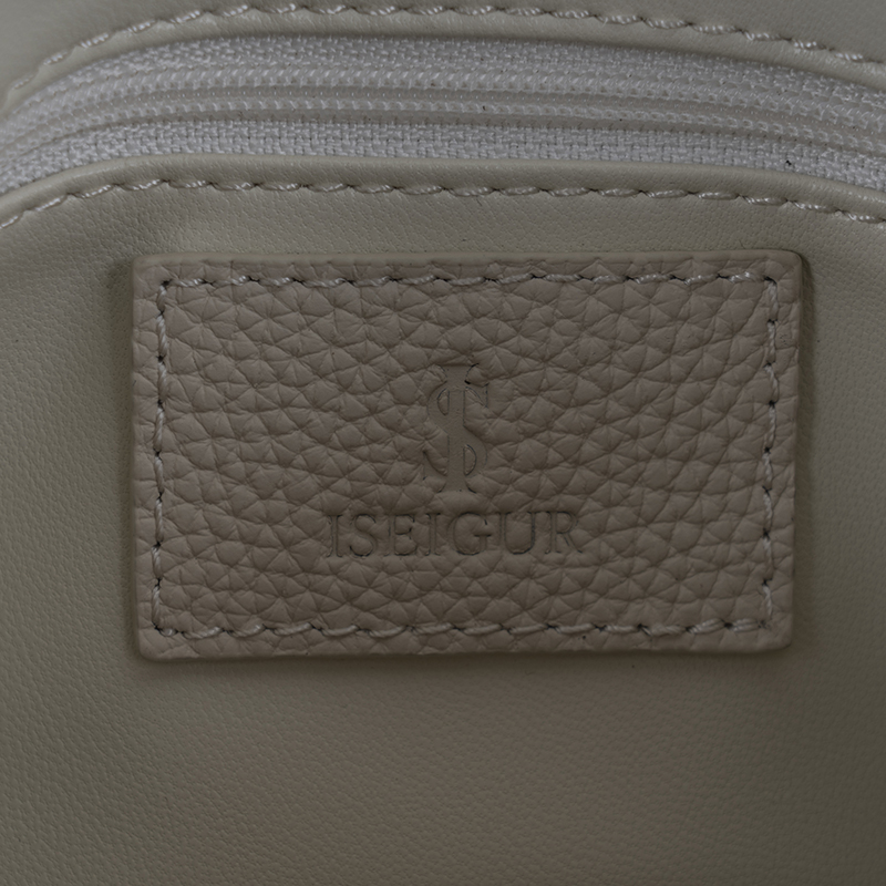 Milk-Fog White Soft-Textured Handbag