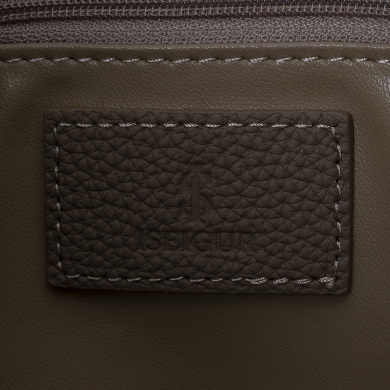 Warm Brown Gentle-Textured Trimmed Handbag