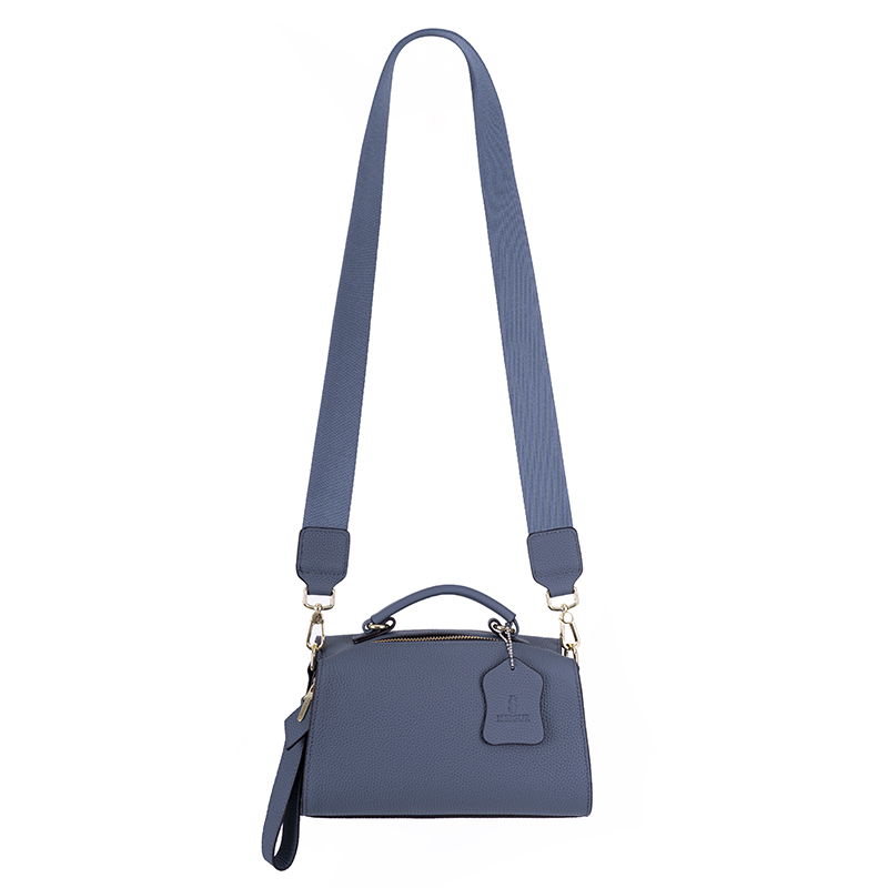 Mist Blue Badge Dual-Use Bag